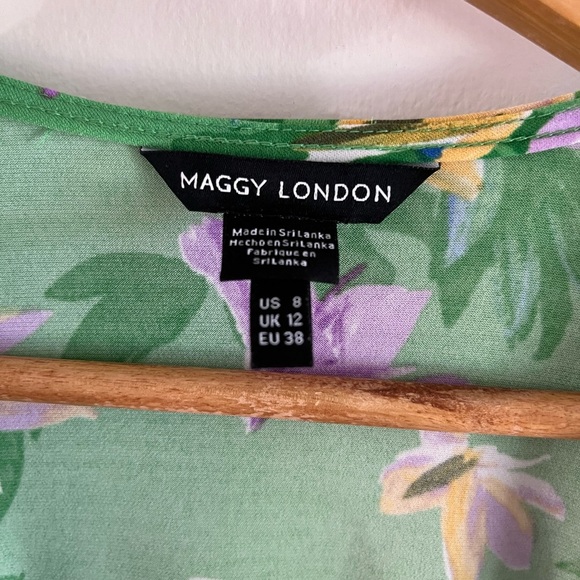 Maggy London Floral Tie Waist Midi Dress V-Neck Cap Sleeve NWT Size 8 - Picture 9 of 14